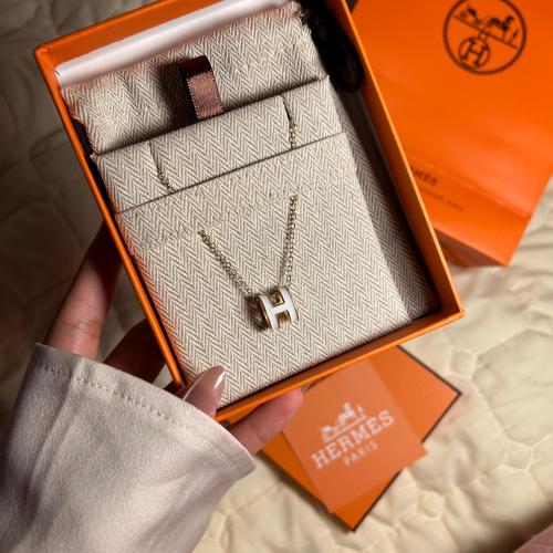 سلسال HERMES معدن ذهبي أبيض