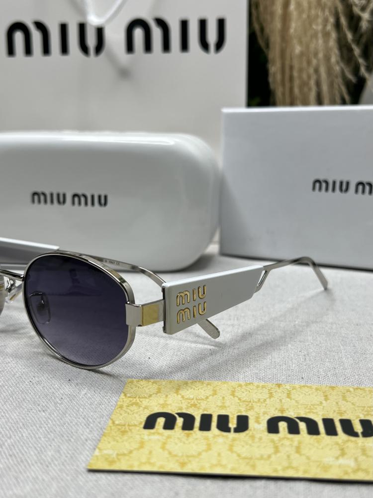 نظارة - MIU MIU