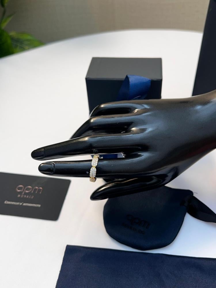 خاتم apm الذهبي