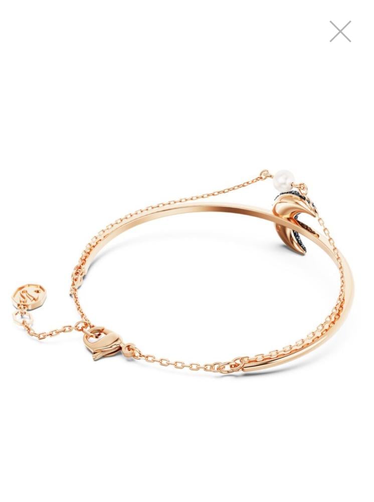 اسوارة سوارفيسكي هلال