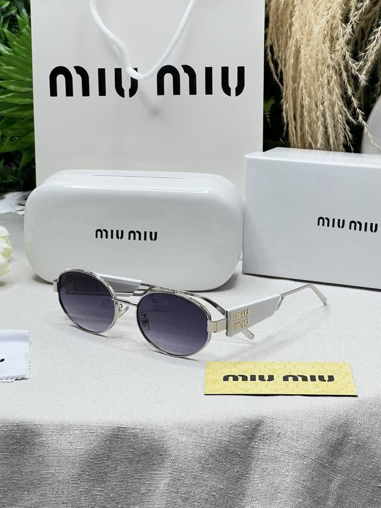 نظارة - MIU MIU