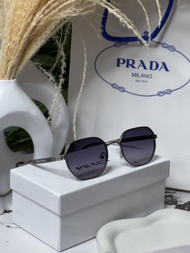 نظارة PRADA أطار فضي