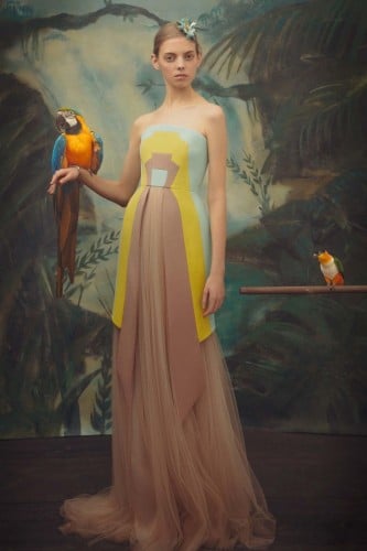 فستان تصميم Delpozo