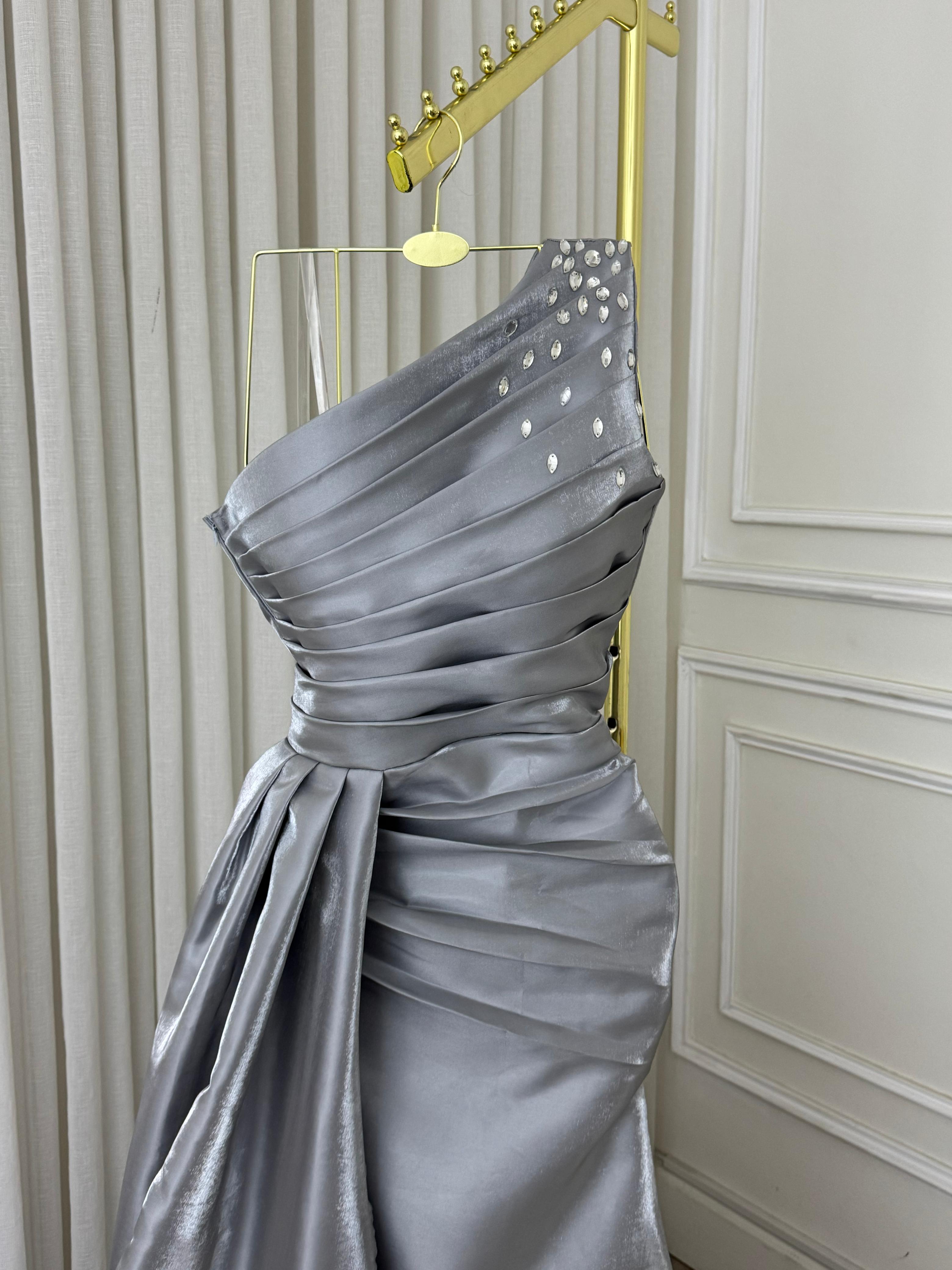 6020 فستان سهره ميرا