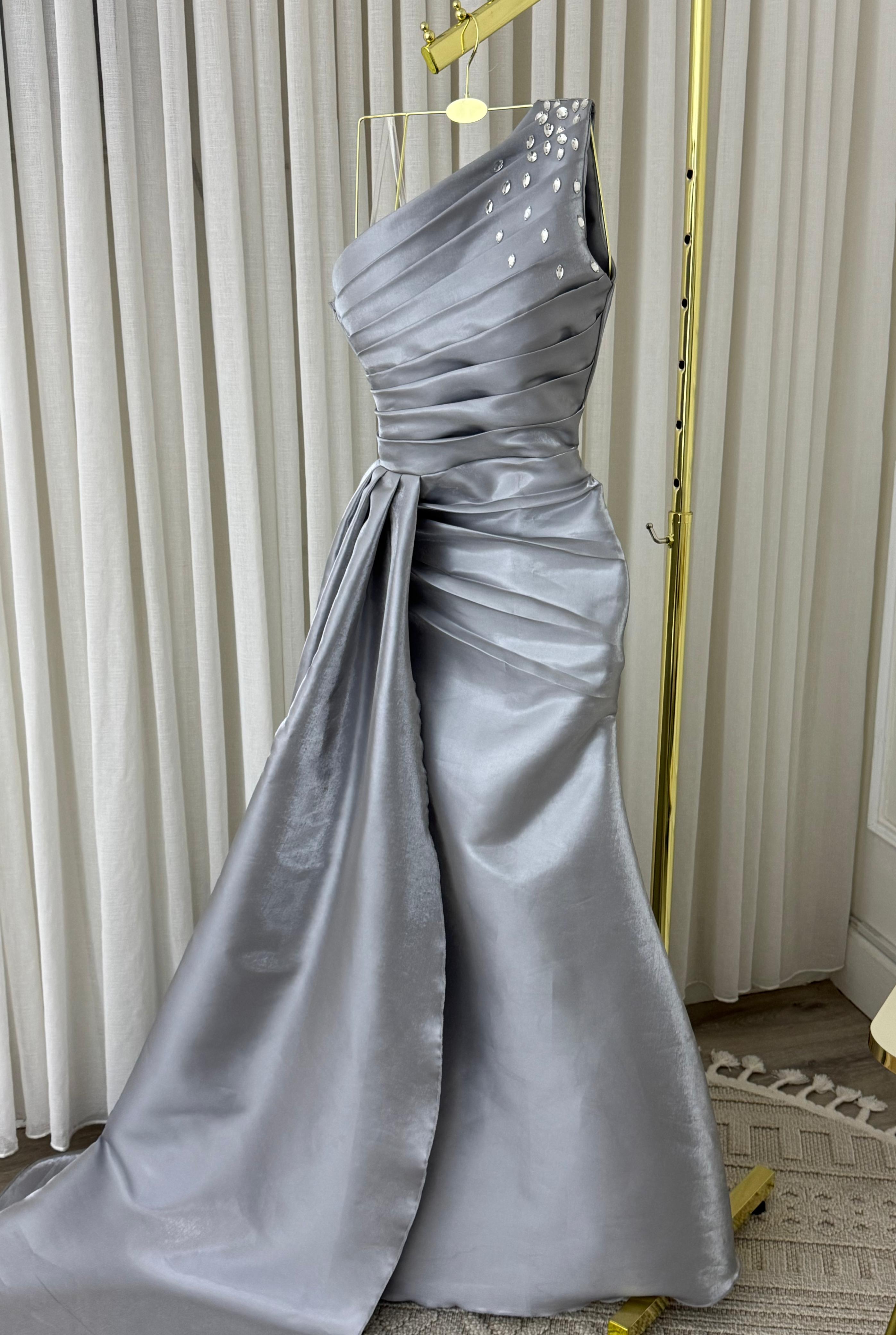 6020 فستان سهره ميرا