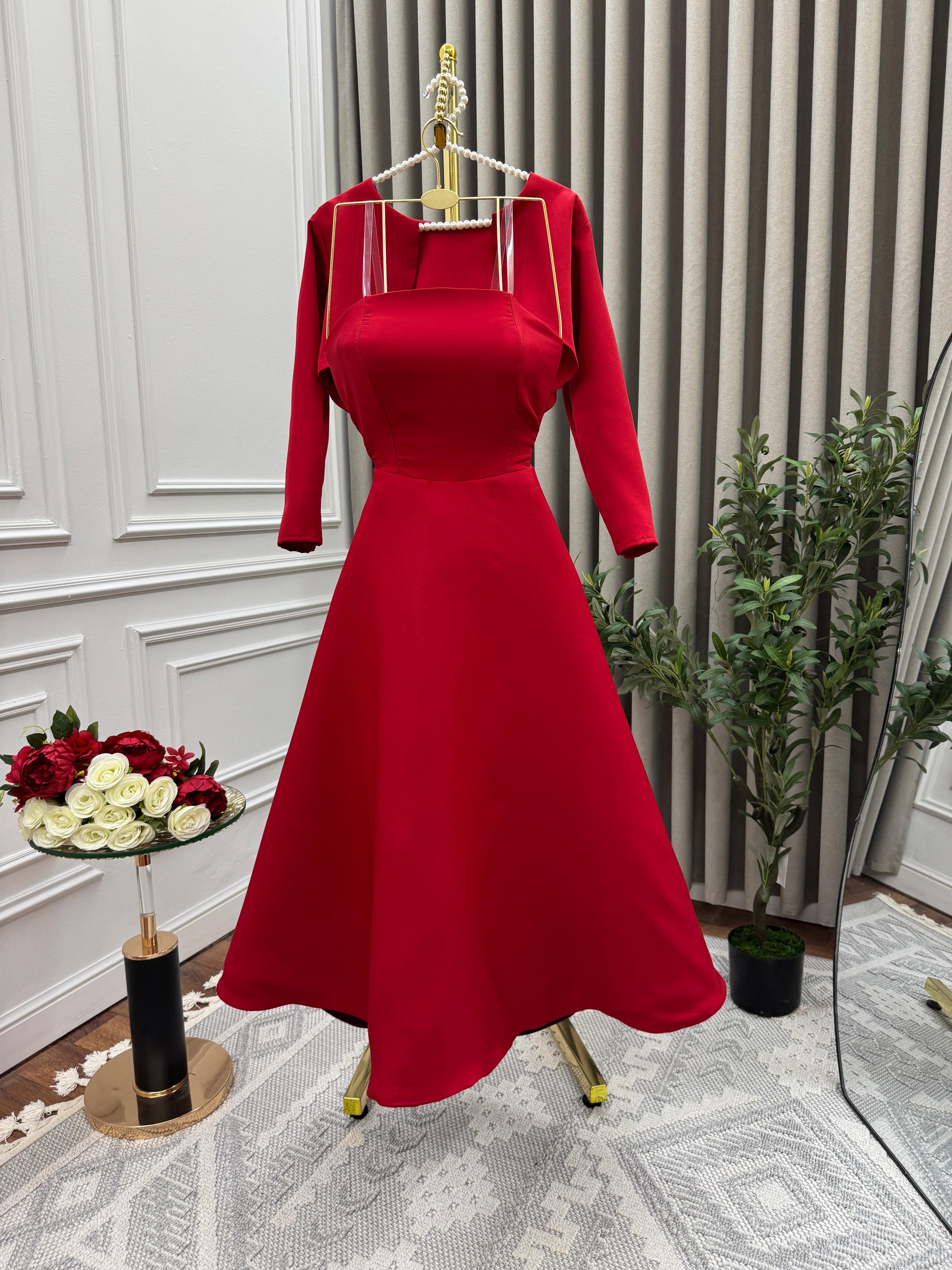 منتج 4480  فستان أحمر للعيد