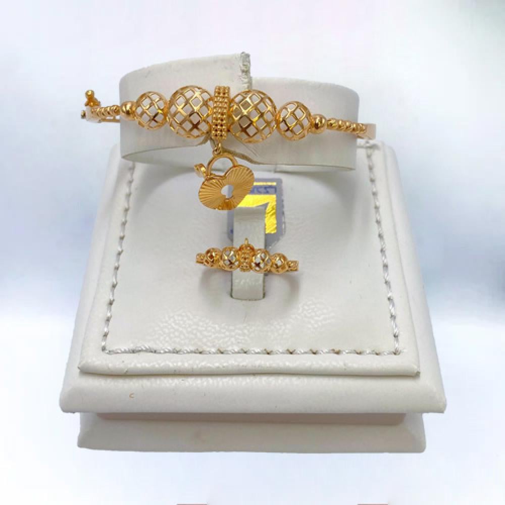 أسواره مع الخاتم ذهب عيار 21 الوزن 11.67 جرام