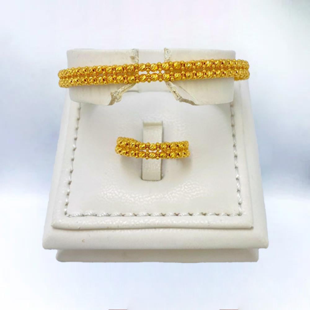 أسواره مع الخاتم ذهب عيار 21 الوزن 15.31 جرام