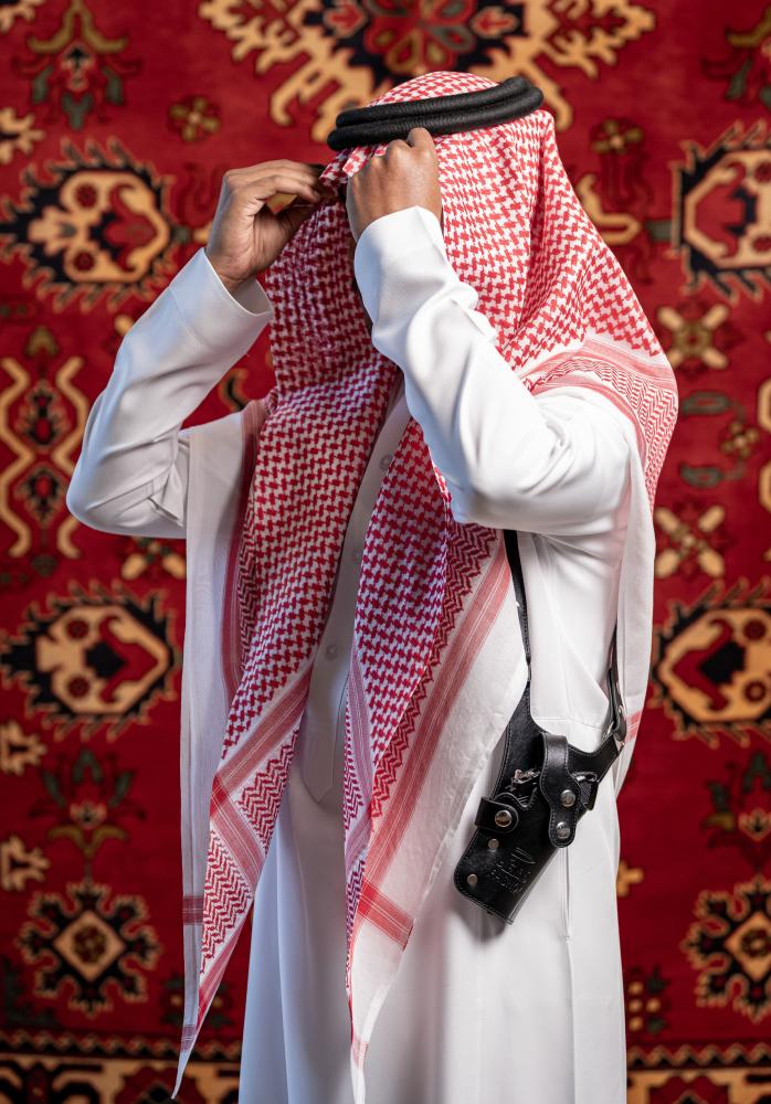 مجند أسود فاخر