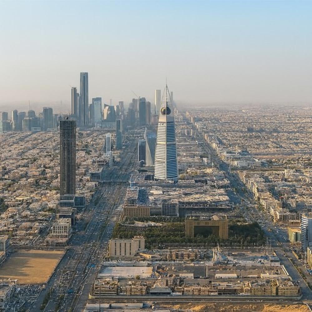 مناخ السعودية وتحدياته لصحة الجهاز التنفسي: هل أجهزة الترطيب والتنقية ضرورة؟