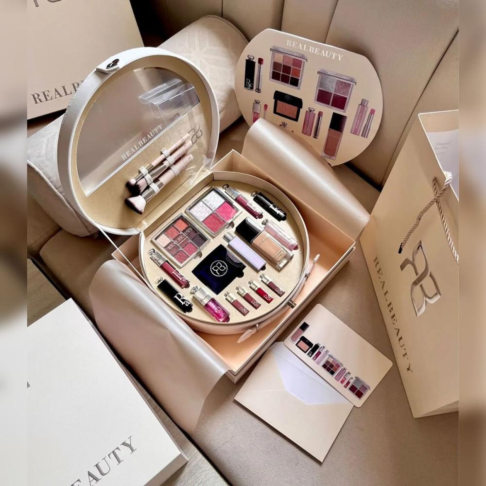 Real Beauty Dior alternative shell makeup box, model 1546 | LOFIAN