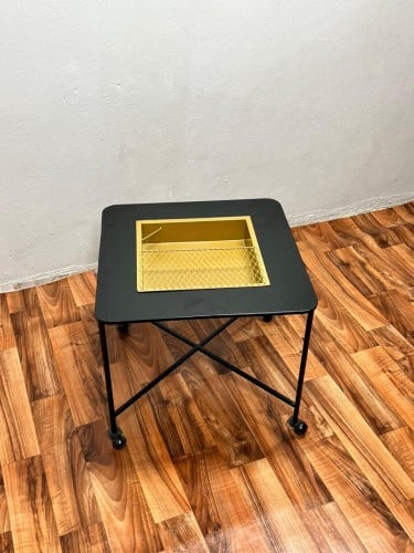 منقل شوي حديد  مربع اسود