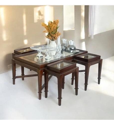 طقم طاولات 5قطع سطح زجاج والجوز الطبيعي قاعده خشب