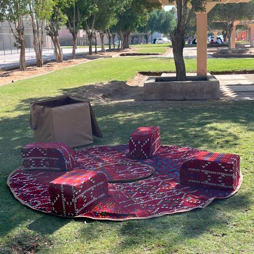 طقم مدات دائريه بشنطه لون احمر