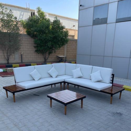 جلسه خارجيه 5 اشخاص