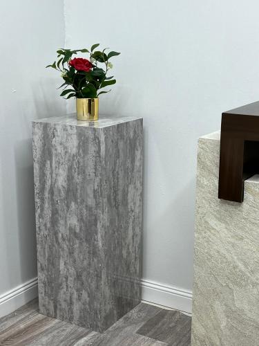 زاوية بديل رخام