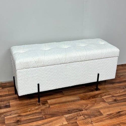 صندوق سجاد قماش بوكليه ابيض