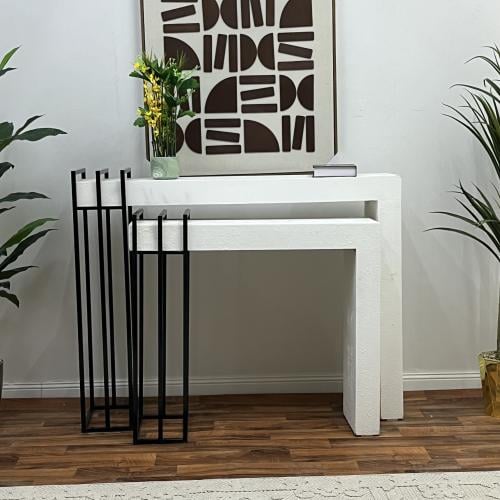 مدخل خشب مع حديد اسود