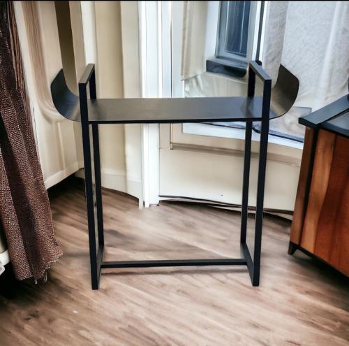 مدخل حديد اسود  ك