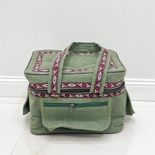 شنطه عزبه اخضر صغير