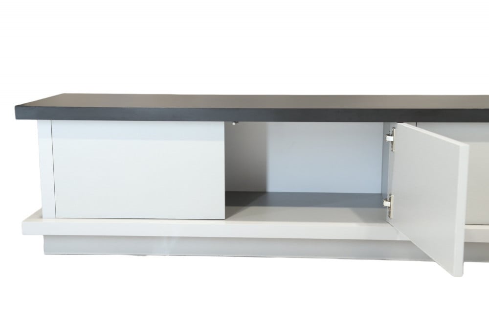 طاولة تلفزيون بلون رمادي وسطح أسود في متجر نيت هوم بالمملكة