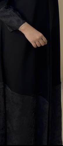 W21
