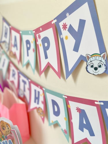 مثلثات زينة دورية المخلب