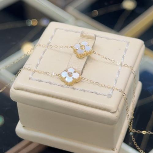 سواره وردة مني 18k