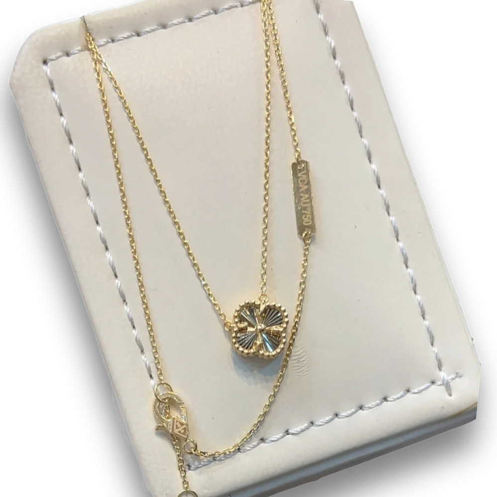 عقد ڤان كليف مني 18k