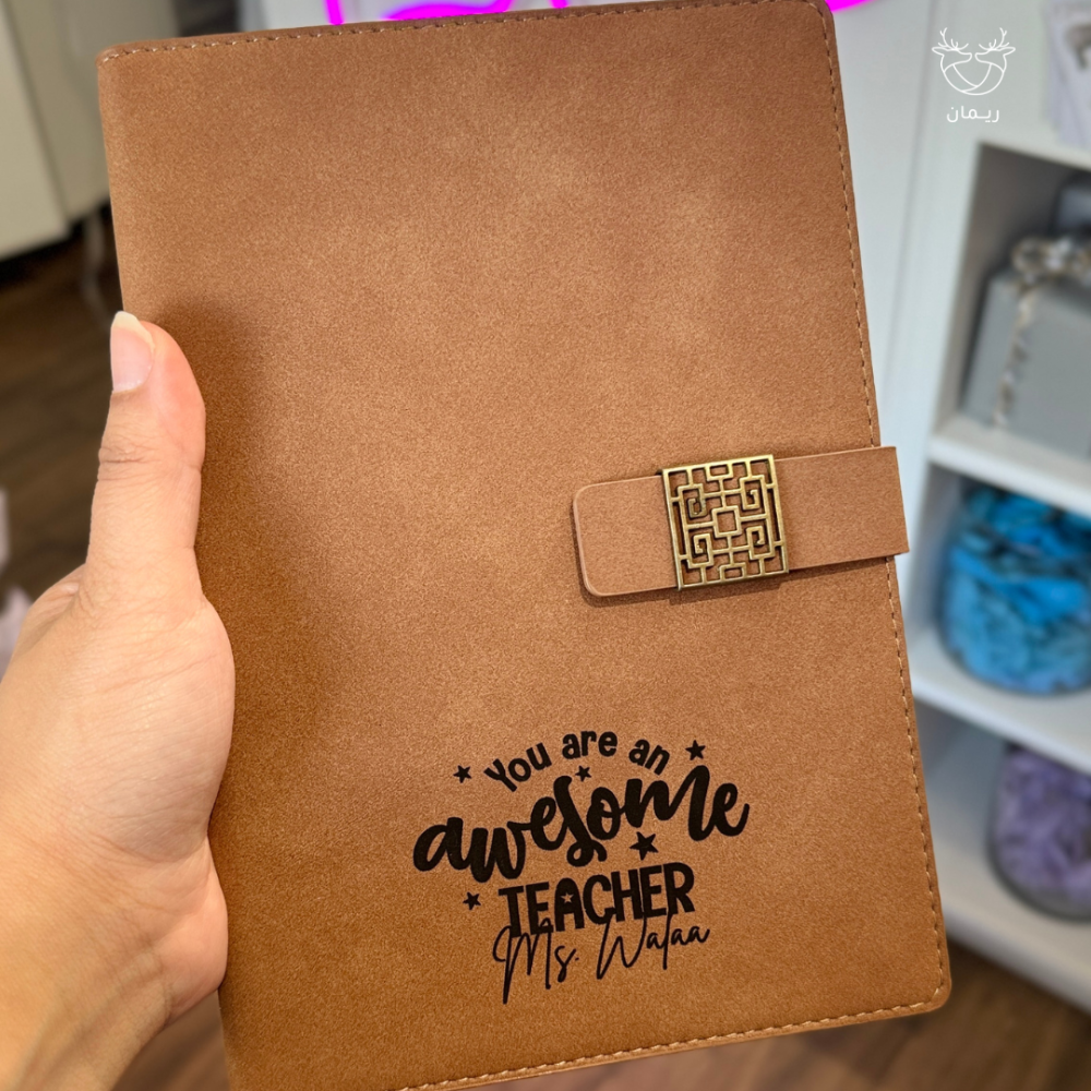 دفتر  مخمل مكتبي مع حفر تصميمك الخاص