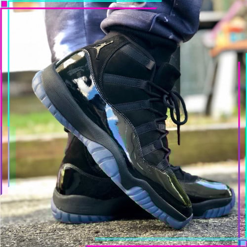 Jordan 11 Retro Cap and Gown