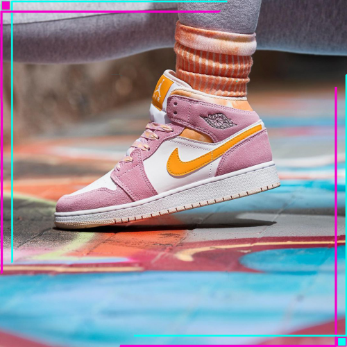 Jordan 1 Mid SE GS Arctic Pink