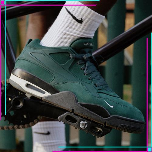 Jordan 4 RM SP Nigel Sylvester Grandma's Driveway