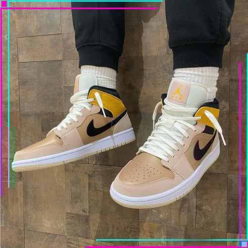 Jordan 1 Mid SE Particle Beige