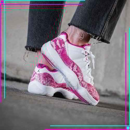 Jordan 11 Retro Low pink