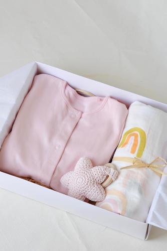 هدية مولودة نكست رينبو