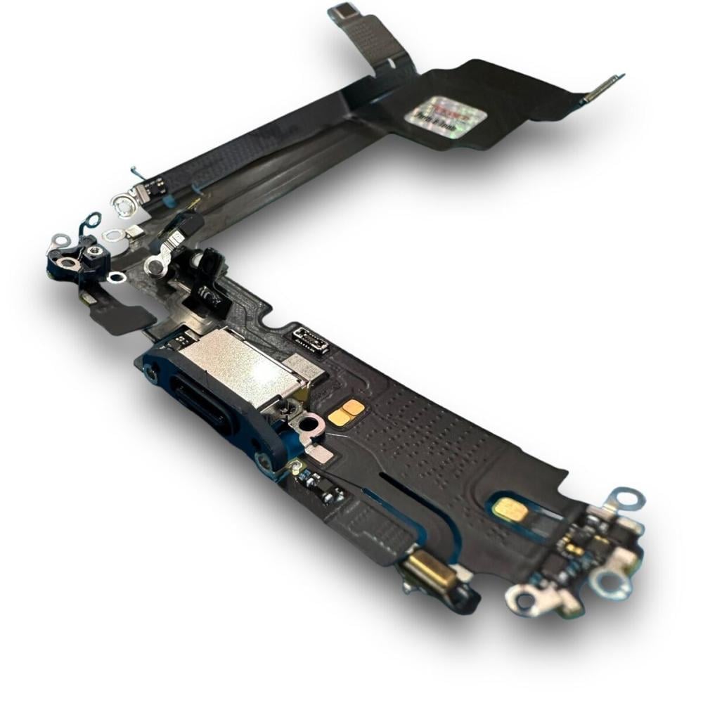 مدخل شاحن ايفون 15 برو ماكس