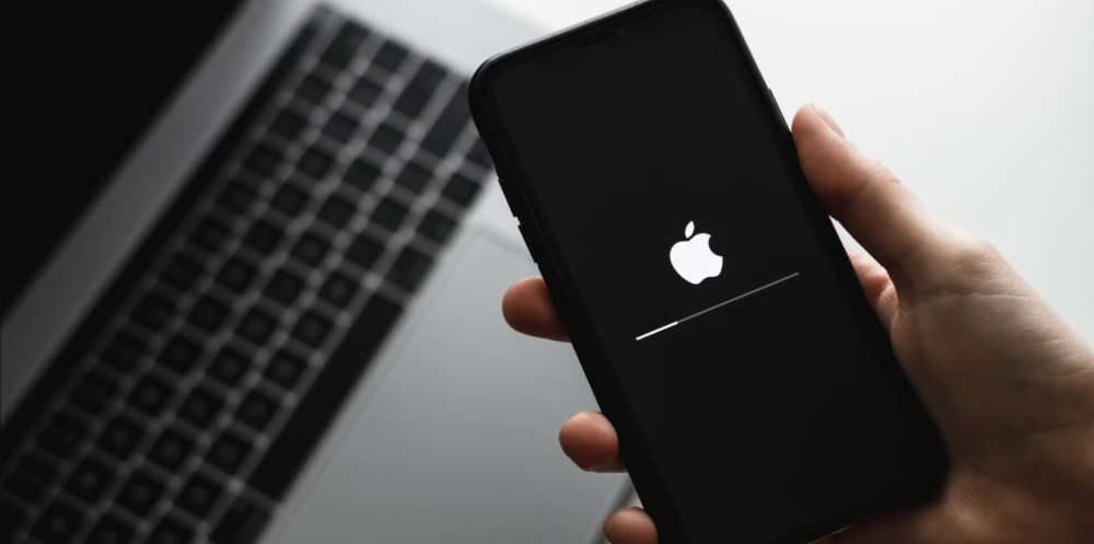 اهميه تحديثات جوال الايفون