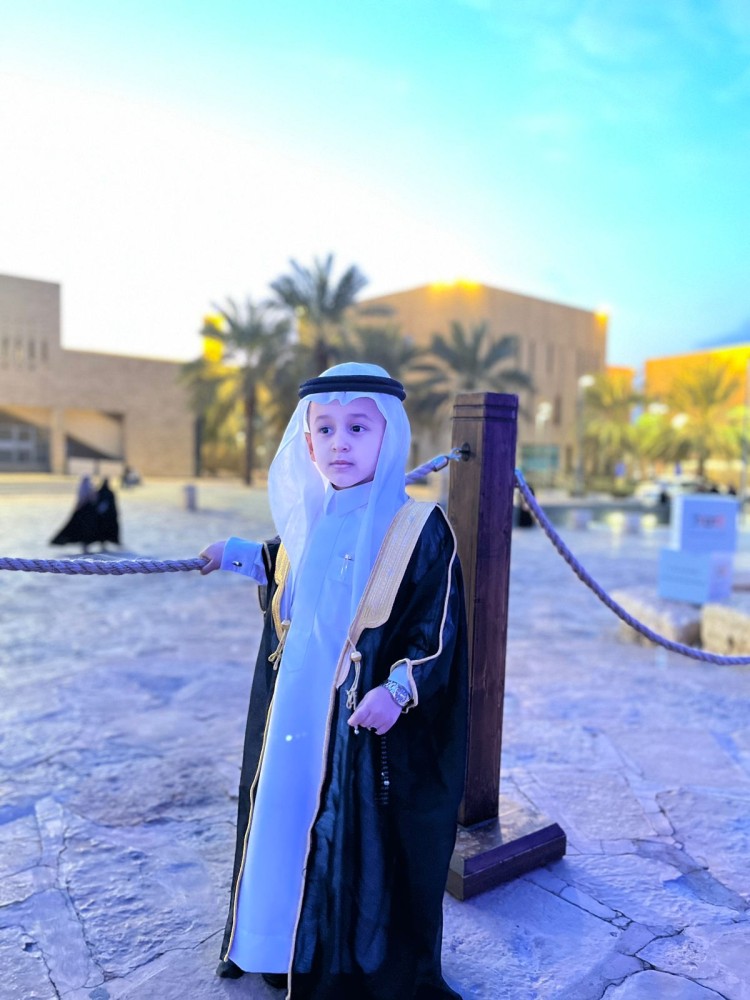 مشلح أطفال مع تطريز الاسم