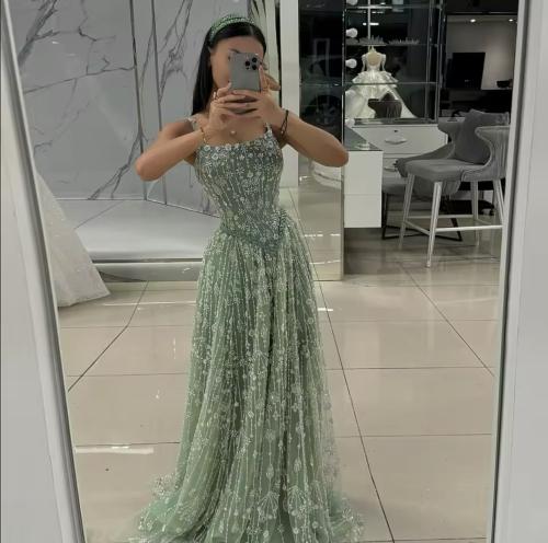 فستان سهرة أنيق حفلات الزفاف