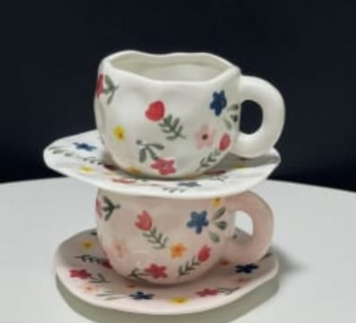 كوب سيراميك برسم الازهار