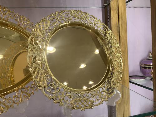 صينيه. ذهبيه قطر ٣٢ سم