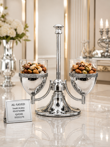 Silver divided stand with glass