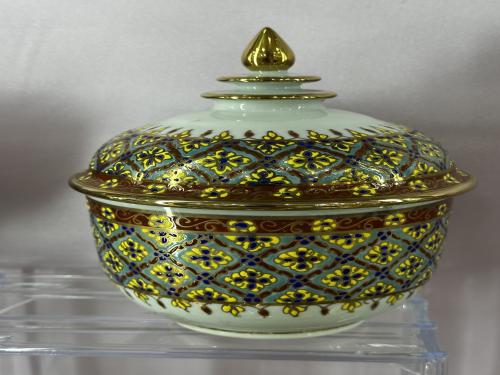 تمريه بورسلان نقش يدوي