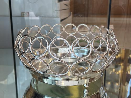 سله حلويات سلفر قطر ٢٣ سم