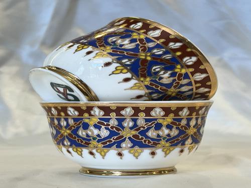 فناجيل بورسلان bon china ١٢ قطعه