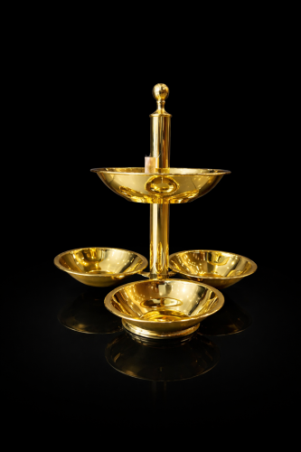 مقسم مكسرات كبير