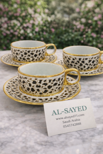 طقم اكواب حجم كبير نقش يدوي ٦ قطعه