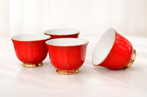 فناجيل بورسلان فاخر. ١٢ قطعه