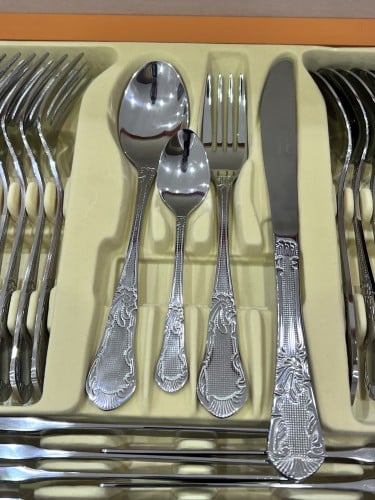 A set of 72 pieces of 18/10 steel spoon